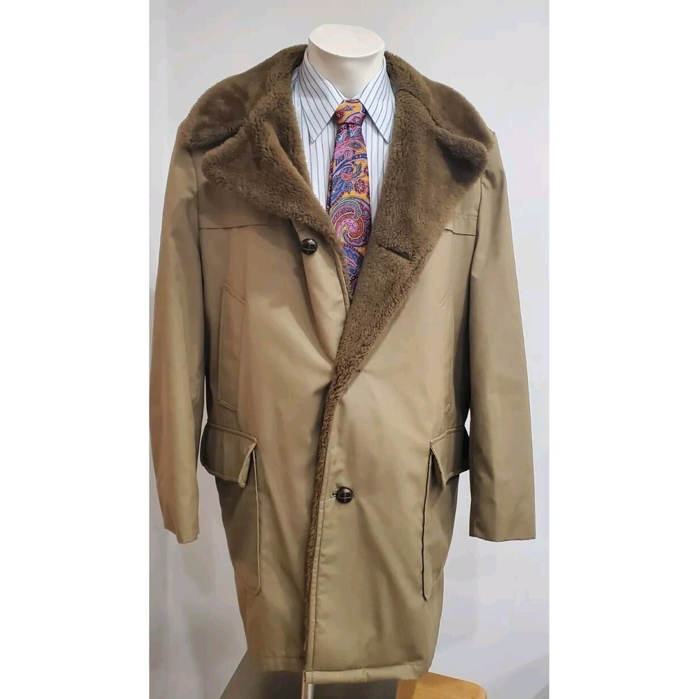 VINTAGE Woolrich Coat Men 46 Cotton Blend  Faux Fur Lined 80s